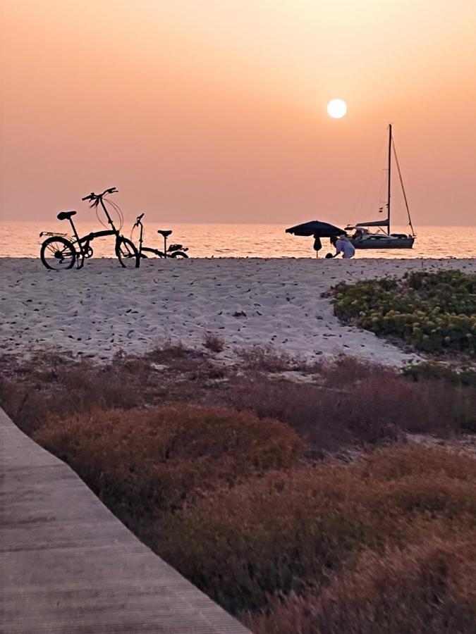 Càbras Room & Relax Eleinad المظهر الخارجي الصورة