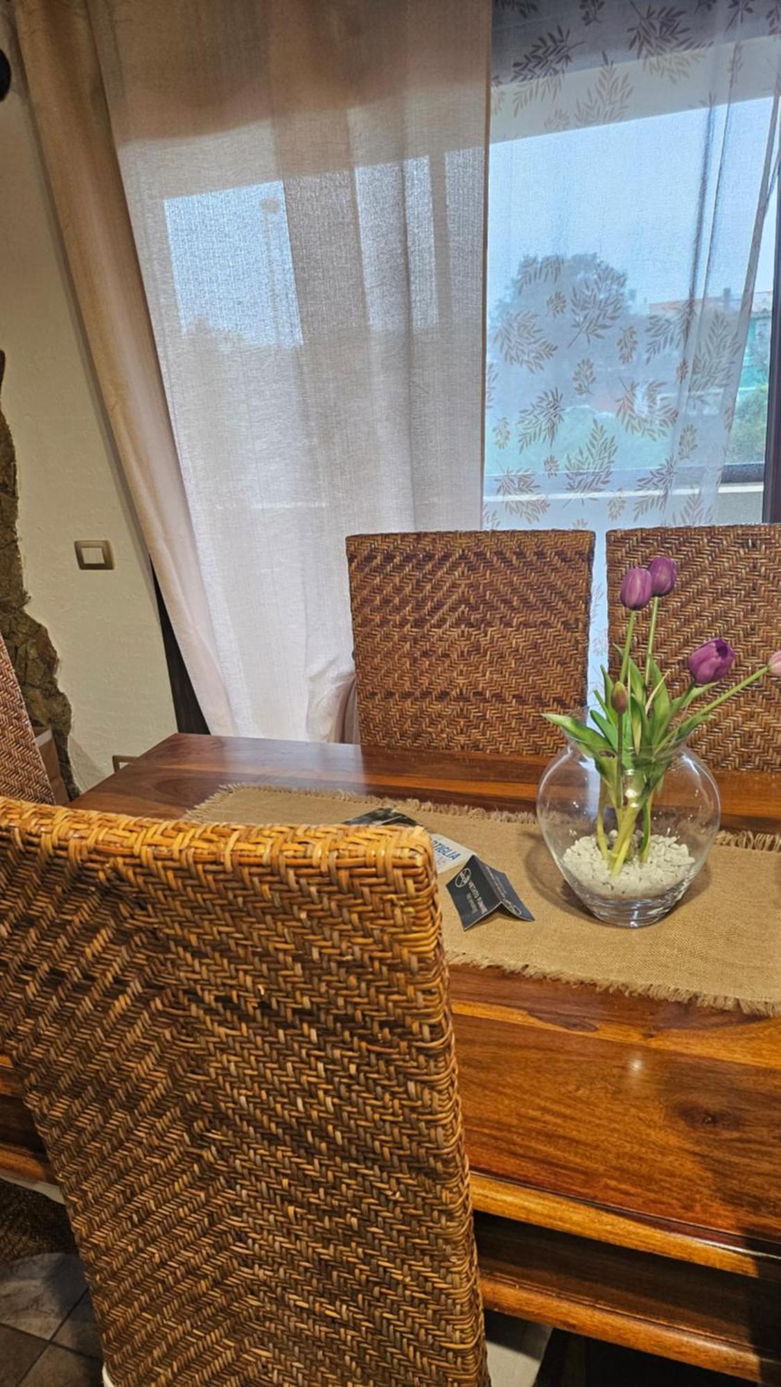 Càbras Room & Relax Eleinad المظهر الخارجي الصورة